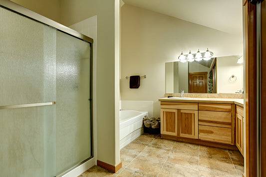 Bathroom Cabinets with Open Shelving: Pros, Cons, and Design Tips