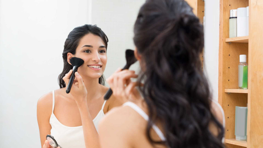 The Evolution of Makeup Mirrors: From Classic to Modern Designs