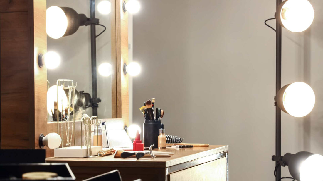 Top 10 Makeup Mirrors for Perfect Makeup Application