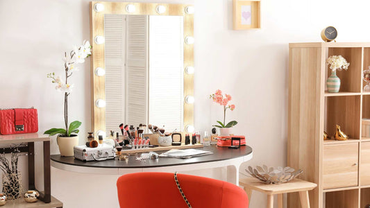 The Best Vanity Mirrors for Small Spaces: Compact and Stylish Options